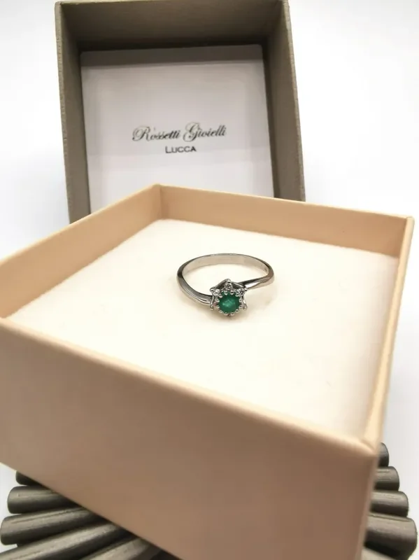 0,23/76 Colombian Emerald 18k Solid Gold Ring Colombian Natural Emerald