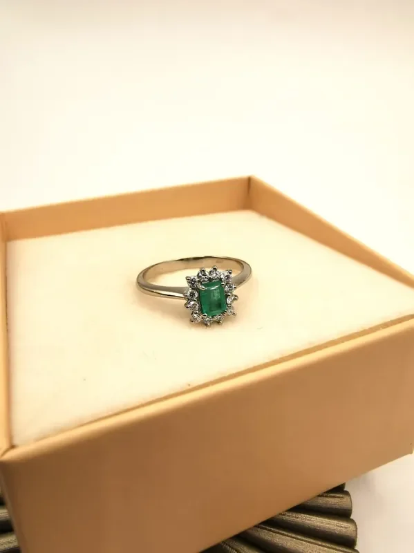 0,34/76 Colombian Emerald 18k Solid Gold Ring Colombian Natural Emerald
