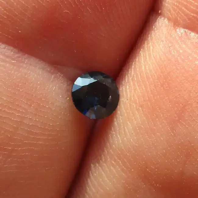 0.50cts Natural Australian Blue Sapphire Round Cut