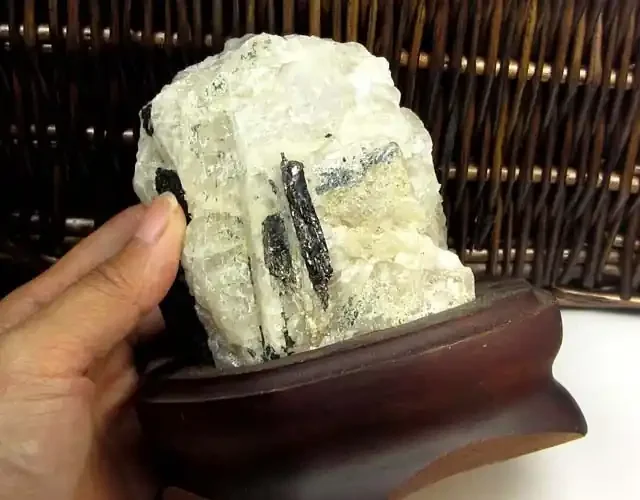 0.556 KILO BLACK TOURMALINE IN QUARTZ SPECIMEN MYGS184