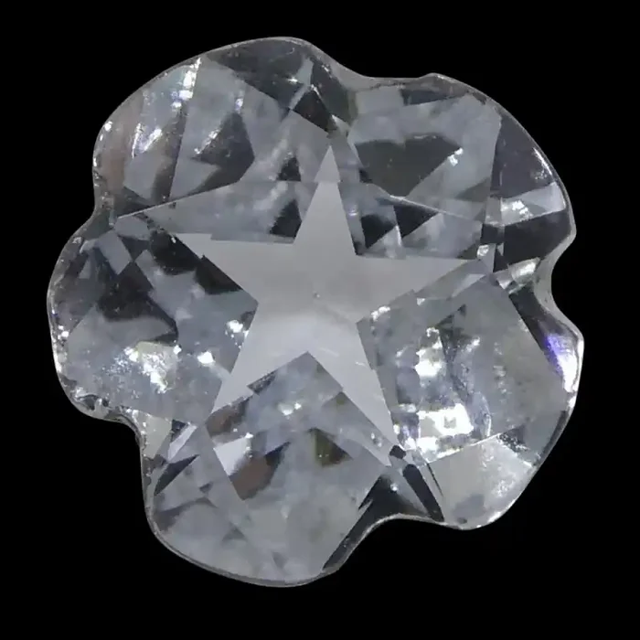 0.57ct White Sapphire Flower