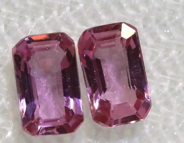 0.77 CTS- PINK SAPPHIRES FACETED PAIR PG-2751