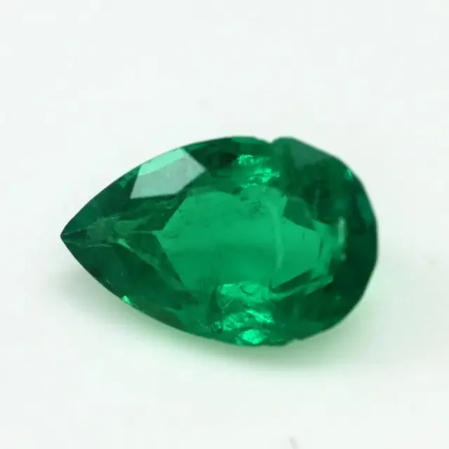 0.79cts Natural Emerald Pear Mixed Step Cut