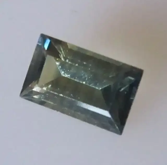 1.00cts Natural Australian Sapphire Baguette Cut