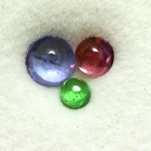 1.02 CTS MIXED CABS – TANZANITE GARNET SPINEL – [ST8638]