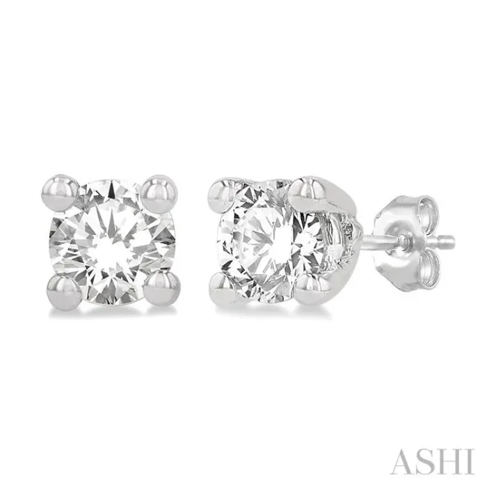 1/10 ctw Round Cut Diamond Stud Earring in 14K White Gold