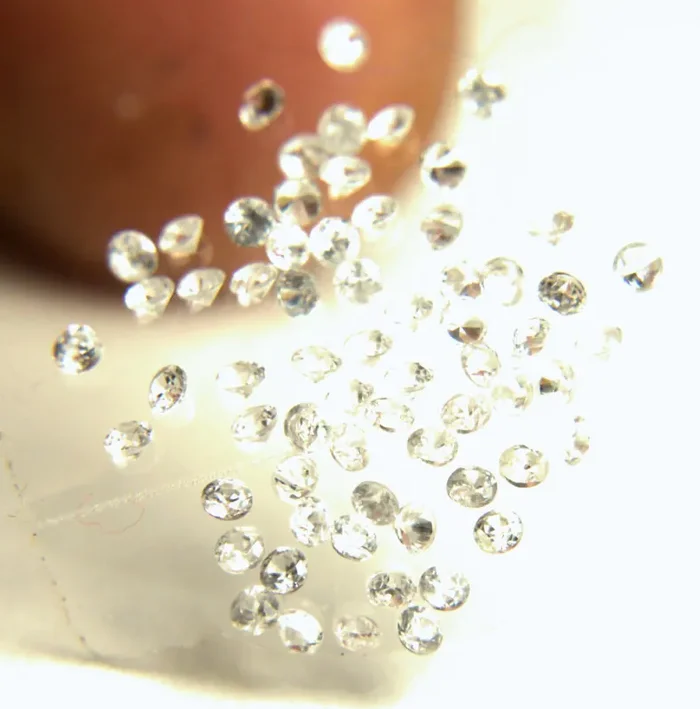 1.12 Tcw. White Southeast Asian Zircon Accents – 1.5mm – 40 pcs.