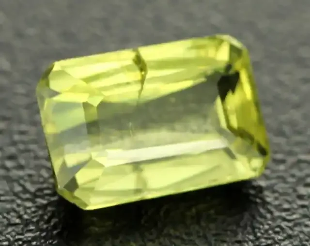 1.14 CTS CERTIFIED SPARKLY MALI GARNET (GNY19)