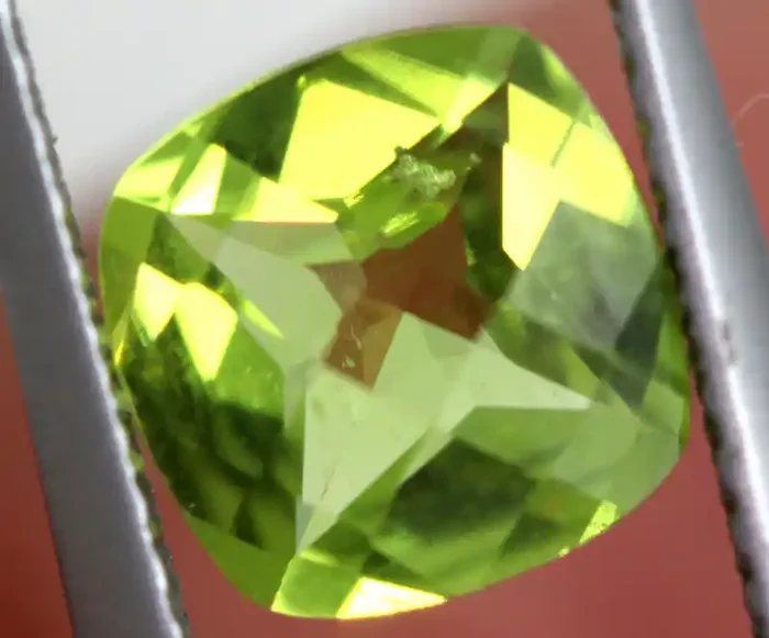1.15 CTS GREEN PERIDOT FACETED CG-2757 WS-ET-RJ