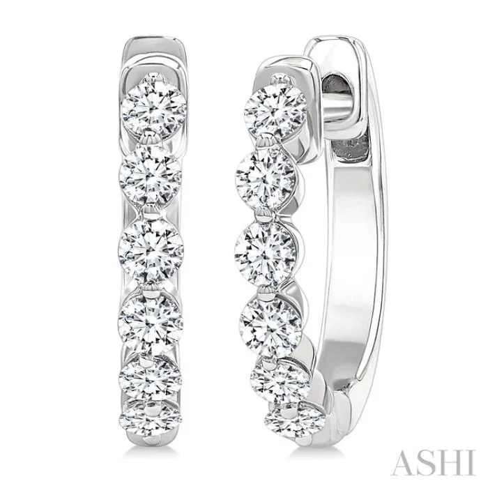1/2 Ctw Prong Set Round Cut Diamond Hoop Earrings in 14K White gold