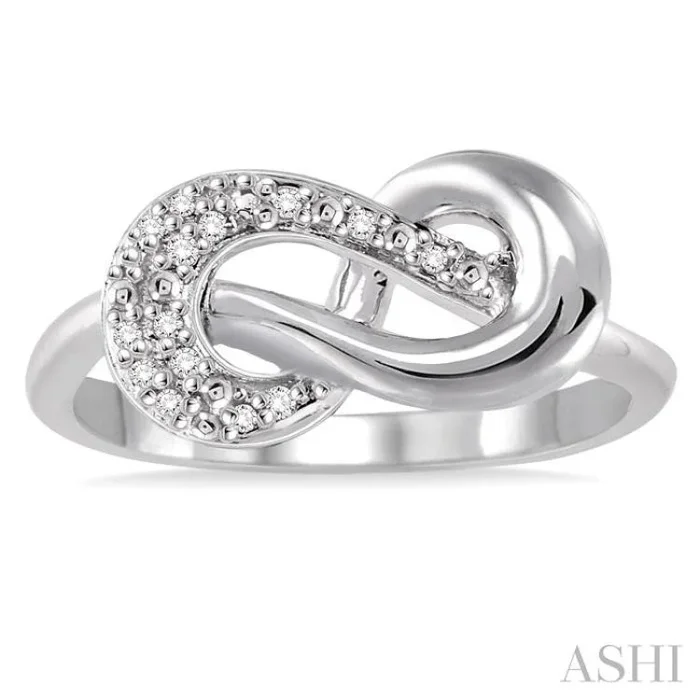 1/20 Ctw Single Cut Diamond Ring in Sterling Silver