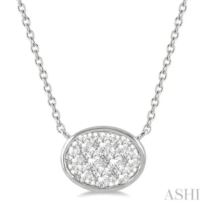 1/3 Ctw Oval Shape Lovebright Diamond Pendant With Chain in 14K White Gold
