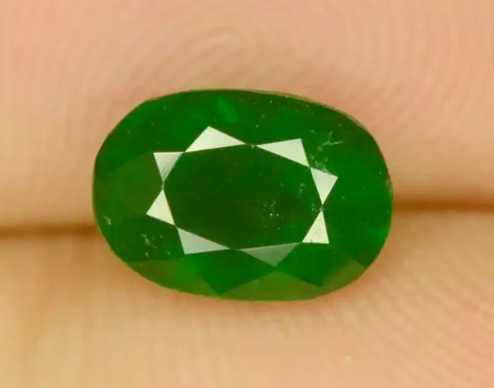1.30 CT NATURAL VIVID GREEN SWAT EMERALD