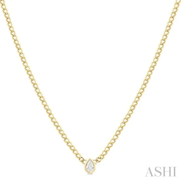 1/5 Ctw Bezel Set Pear Cut Diamond Curb Link Fashion Necklace in 14K Yellow Gold