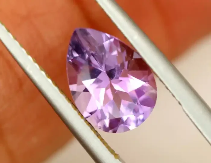 1.50 CTS AMETHYST FACETED STONE CG-3199