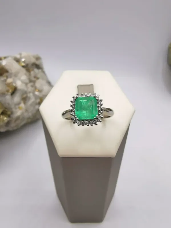 1,51/76 Colombian Emerald 18k Solid Gold Ring Colombian Natural Emerald