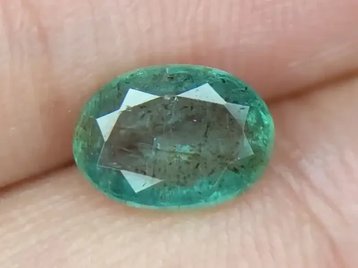 1.51CT NATURAL EMERALD GEMSTONES IGCZM88
