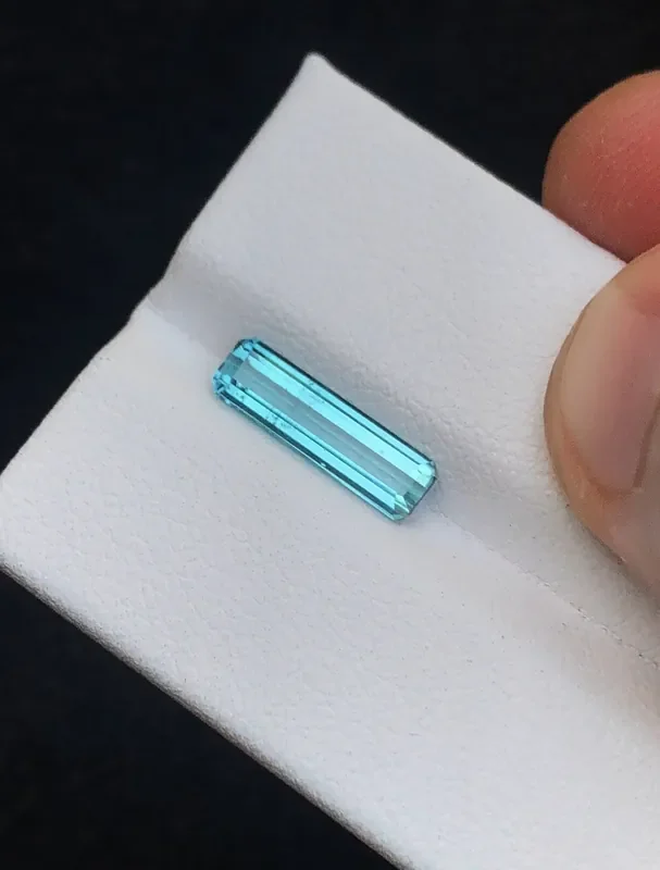 1.55 Ct Natural Blueish Transparent Ring Size Tourmaline Gemstone