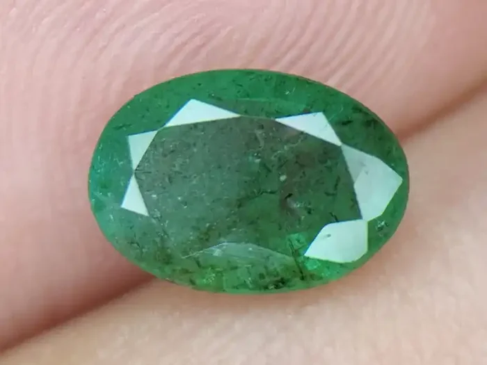 1.62CT NATURAL EMERALD GEMSTONES IGCZM134