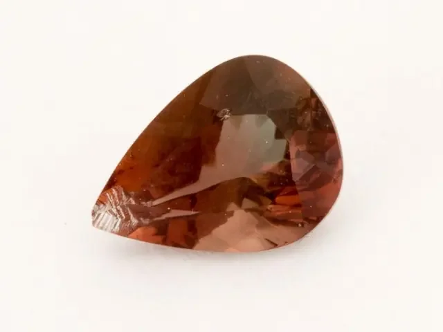 1.6ct Oregon Sunstone, Red/Green Pear (S1813) Sale Chipped