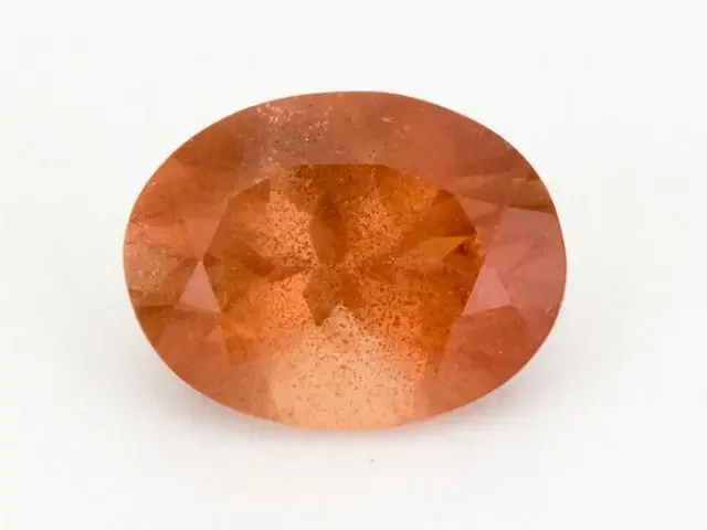 1.6ct Peach Oval Sunstone (S2134)