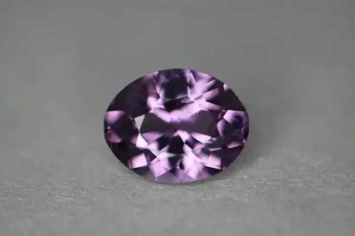 1.76 cts certified Sri Lankan spinel.