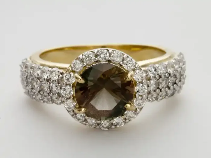 1.7ct Green Sunstone, Gold Ring with Diamonds (S814R)