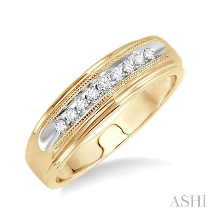 1/8 Ctw Round Cut Diamond Men’s Ring in 10K Yellow Gold