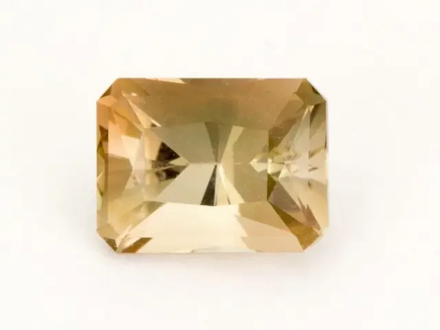1.8ct Oregon Sunstone, Champagne Rectangle (S1615)