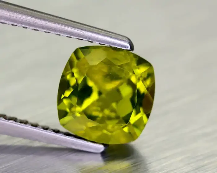 1.90 Cts Brilliant Cushion Peridot Gemstone@ Burma