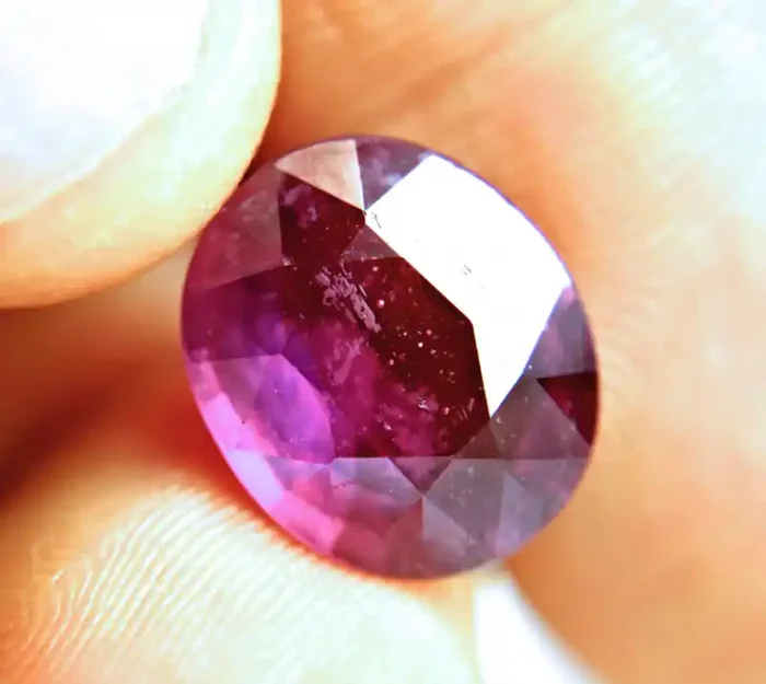 10.65 Carat Fiery Ruby – Gorgeous