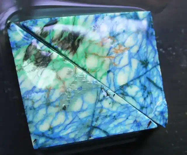 100 CTS AZURITE+ MALACHITE ROUGH PAIR