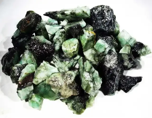 100 Grams Parcel Brazil Emerald Rough RB20