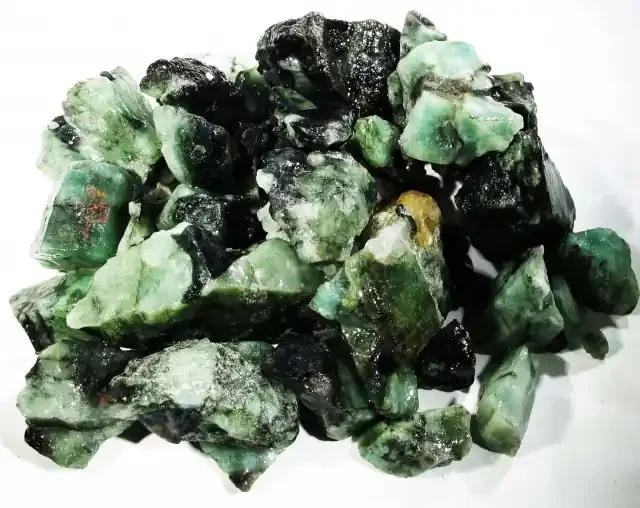 100 Grams Parcel Brazil Emerald Rough RB22