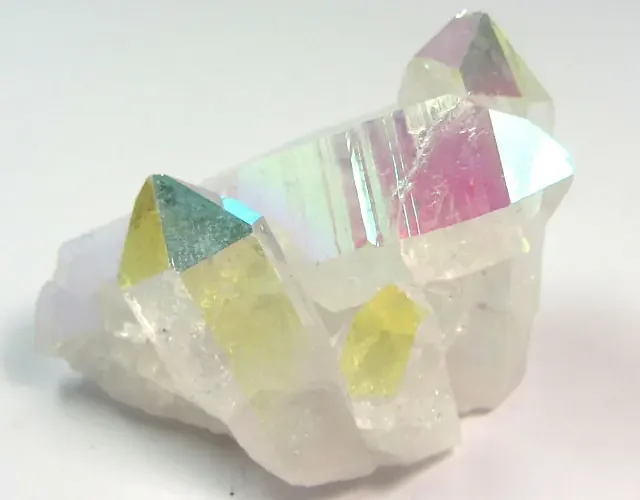 109.65 CTS STUNNING TITANIUM TREATED CRYSTAL MS1639