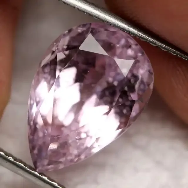 11.23 CTS NATURAL HIMALAYAN PINK KUNZITE (SPODUMENE) [SPK22]