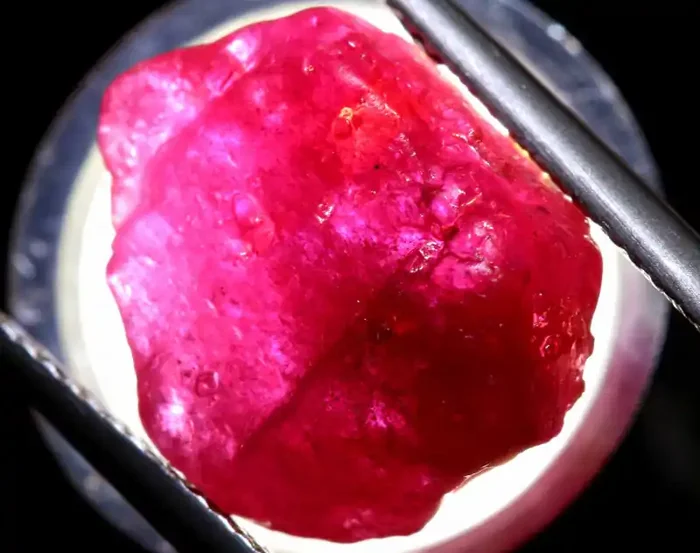 11.70 CTS AFRICAN RUBY ROUGH RG-5444