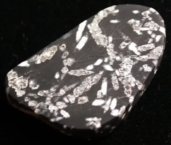 11.70 CTS CHRYSANTHEMUM FLOWER STONE -CHINA [MGW573]