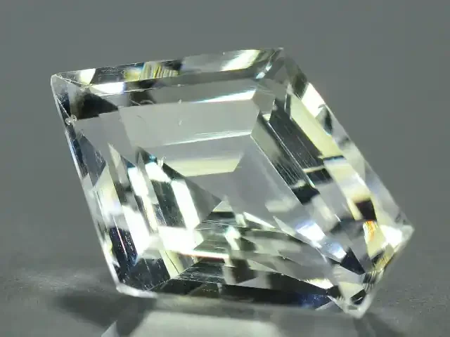 11.745 ct Natural Rare Pollucite Collector‘s Gem