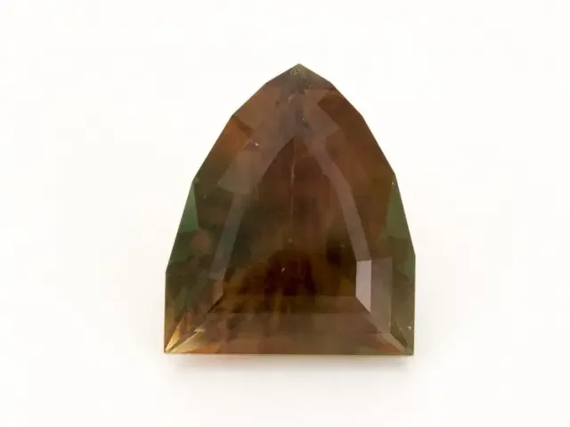 12.2ct Rootbeer Shield Sunstone (S653)