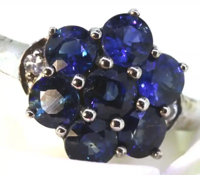 12.90-CTS BLUE SAPPHIRE RING BLUE AND WHITE SG-2759