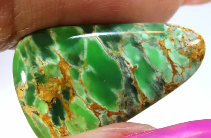 12.90 CTS VARISCITE GEM GRADE AUSTRALIAN TBM-2163