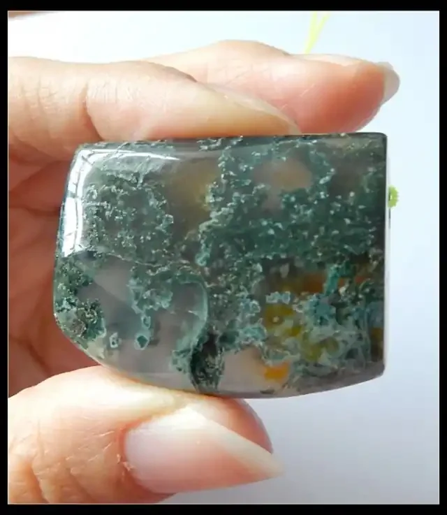 126.5 cts Natural Moss Agate Locket Pendant Bead(N007)