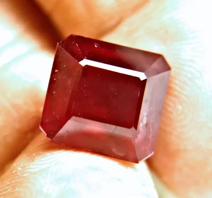 14.31 Carat Fiery Ruby – Gorgeous