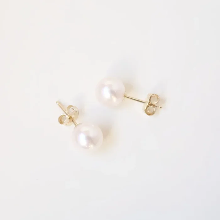 14k Gold 8mm Pearl Post Earrings