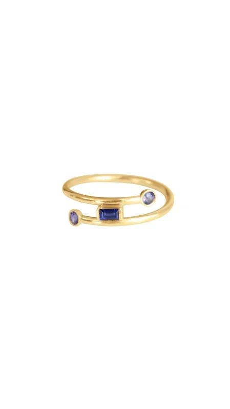 14K Gold Sapphire Twist Ring