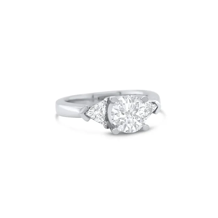 14K WHITE GOLD .50 CTW TRILLION DIAMOND ENGAGEMENT RING SETTING