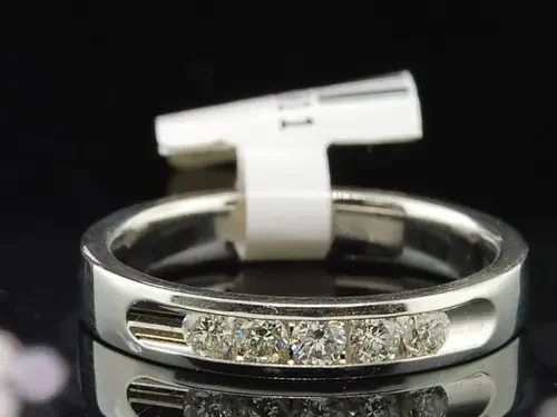 14K White Gold Round Cut Diamond Wedding Band Anniversary Ring 0.28 Ct.
