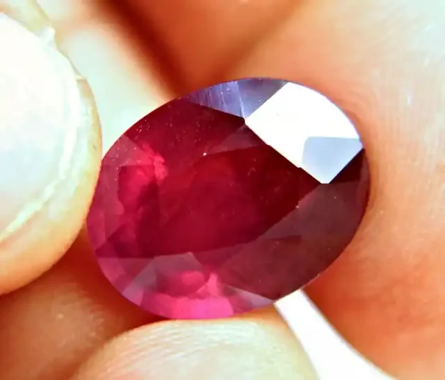 15.15 Carat Fiery, Flashy Cherry Red Ruby – Superb