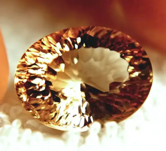 15.95 Carat Golden Brown VVS1 Topaz – Superb